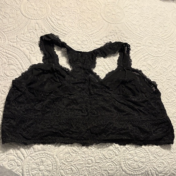 Lace Racerback Bralette in Black - Picture 5 of 5